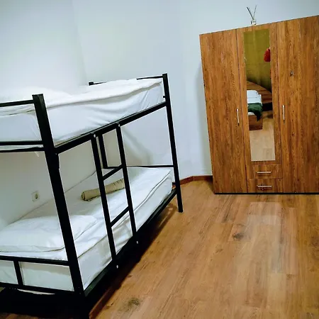 Guesthouse3 Karma369 旅馆 *