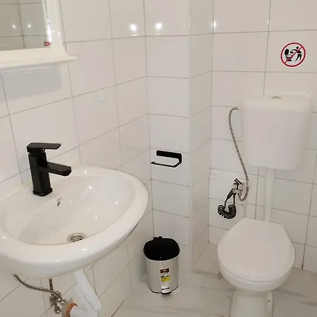 旅馆 Guesthouse3 Karma369 *