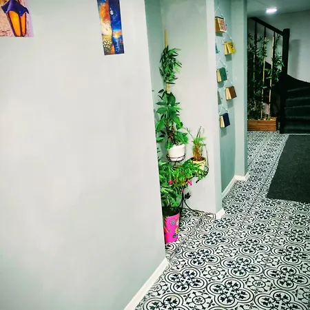 Guesthouse3 Karma369 *