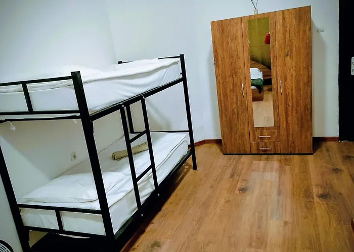 Guesthouse3 Karma369 旅馆 *