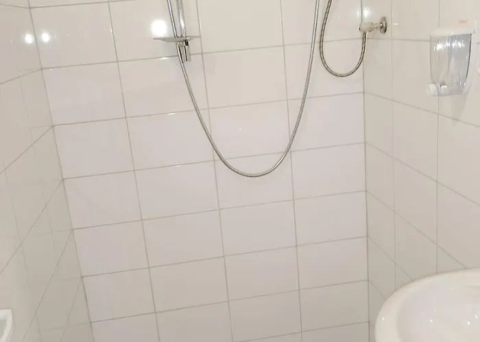 Guesthouse3 Karma369 旅馆